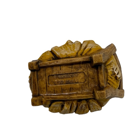 Fontanini by Roman Classic Holy Family Nativity Set, 90 Anniversary 5-Inch Each - Picture 13 of 13